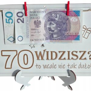 KARTKA PAMIĄTKA TO WCALE NIE TAK DUŻO PREZENT NA 70 URODZINY KOPERTA GRAWER